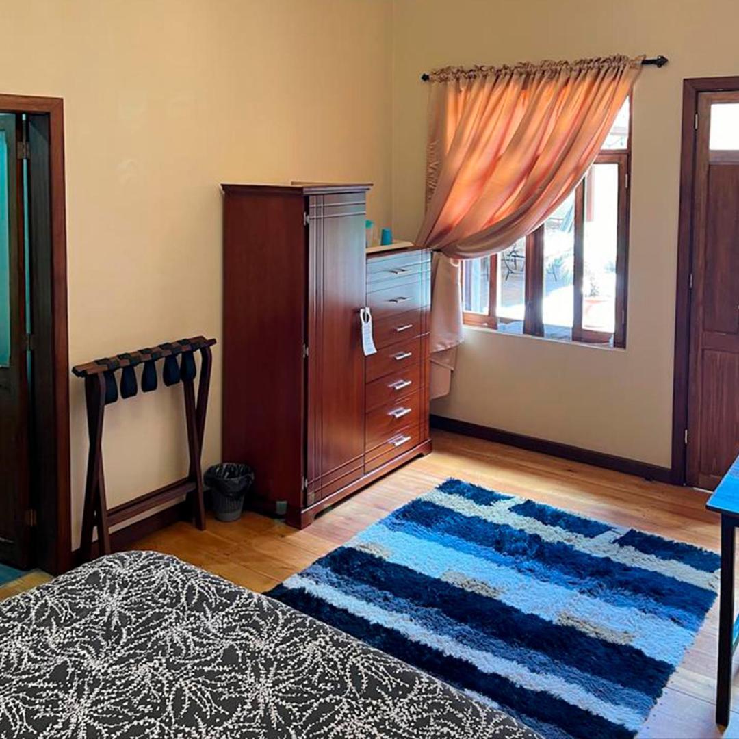 Casa Hibiscus Boutique Hotel Куэнка Экстерьер фото