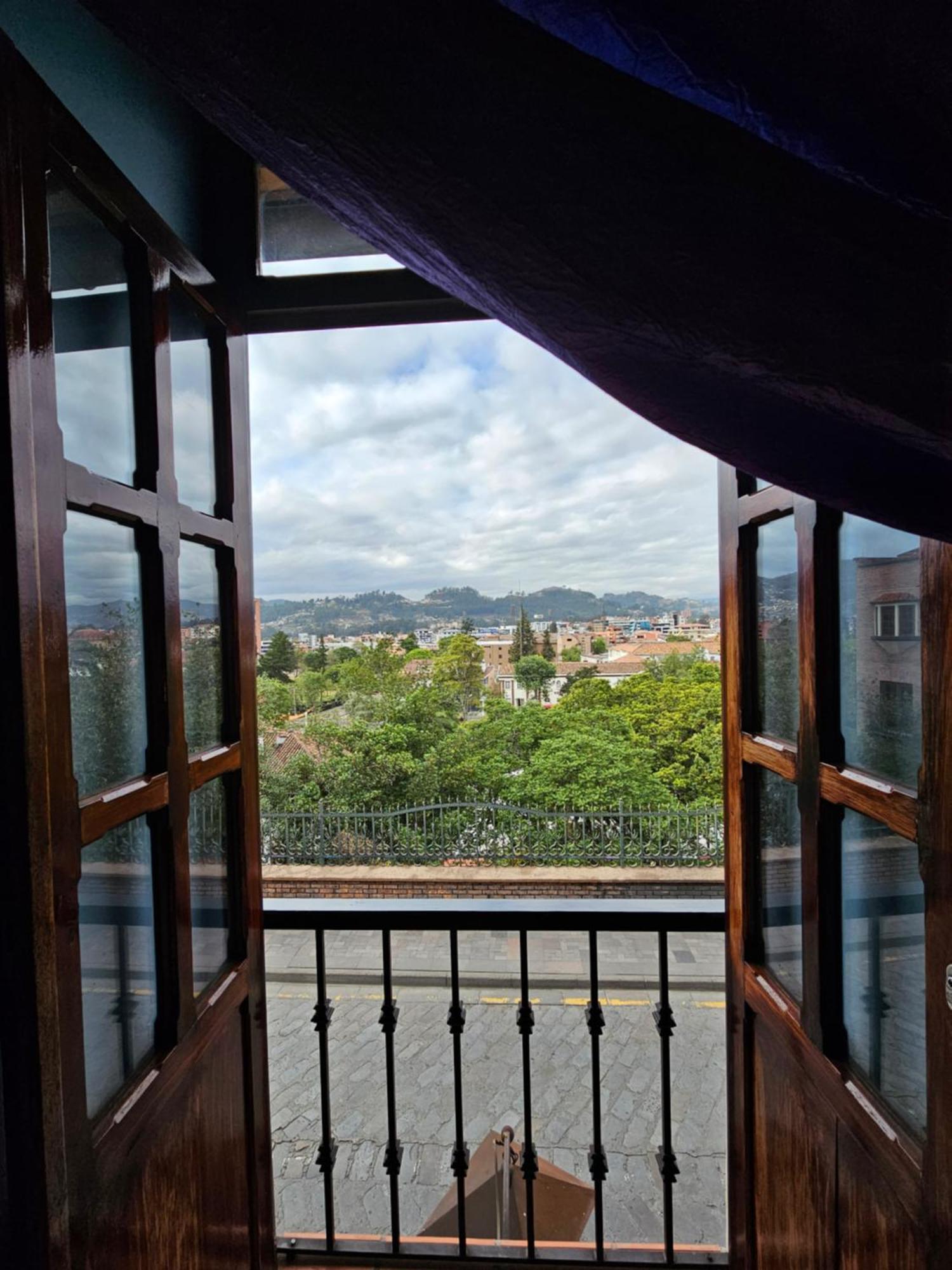 Casa Hibiscus Boutique Hotel Куэнка Экстерьер фото